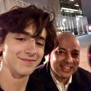 Meet your Posher, Avery